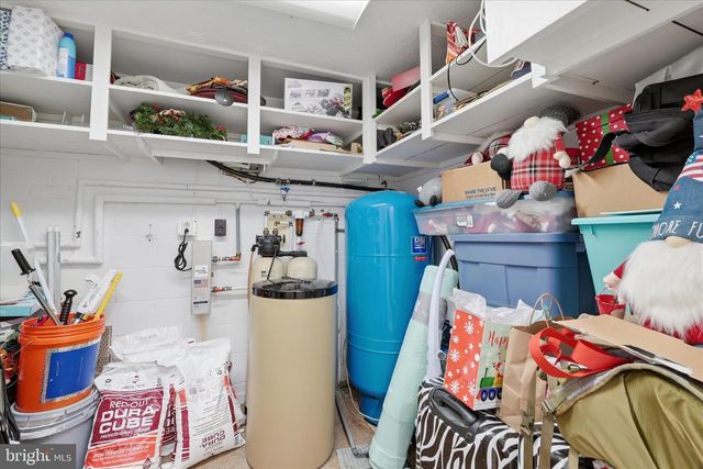 4001 BENTONVILLE RD, Bentonville, VA 22610