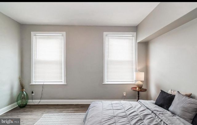 1015 W SUSQUEHANNA AVE, Philadelphia, PA 19122