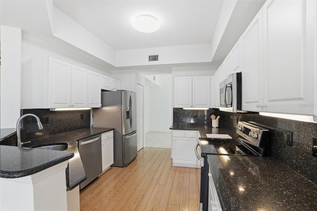 15153 OXFORD COVE 2303, Fort Myers, FL 33919