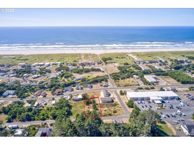 31405 J Pl, Ocean Park, WA 98640