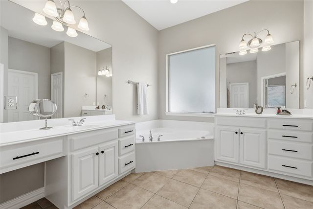 2705 Winthrop Hill Road, Denton, TX 76226