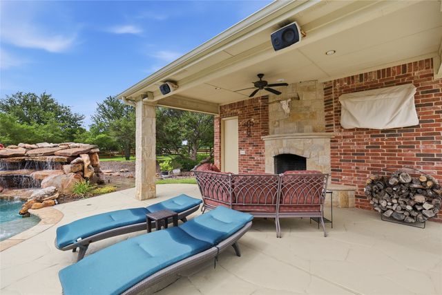 2705 Winthrop Hill Road, Denton, TX 76226