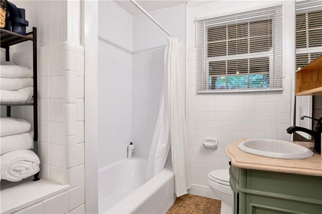 304 Border Drive E, Mobile, AL 36608