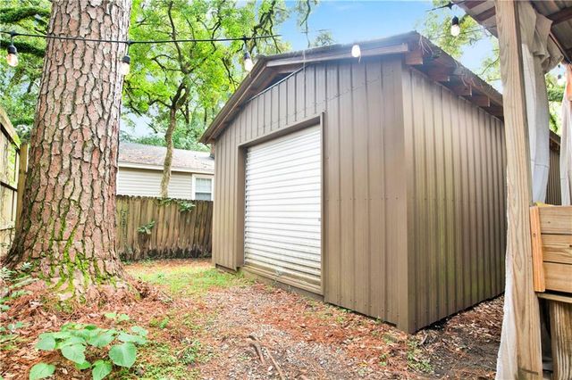 304 Border Drive E, Mobile, AL 36608