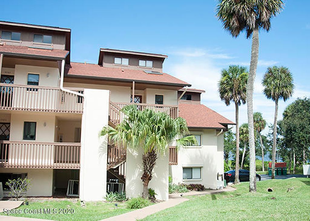 3325 Kirkland Road NE, Palm Bay, FL 32905