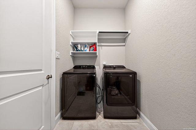 13157 Hallie Chase, Schertz, TX 78154