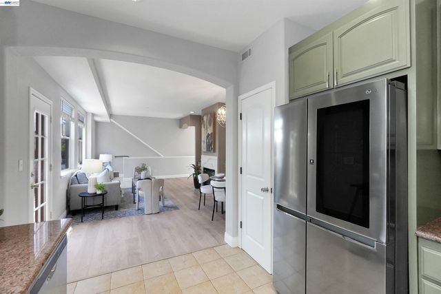 4101 Toddika Ln, Castro Valley, CA 94546
