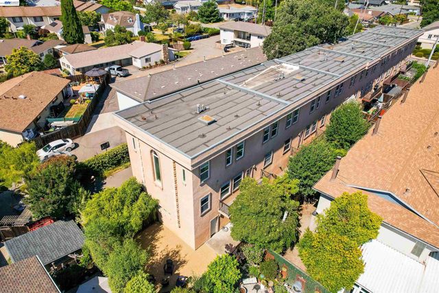 4101 Toddika Ln, Castro Valley, CA 94546