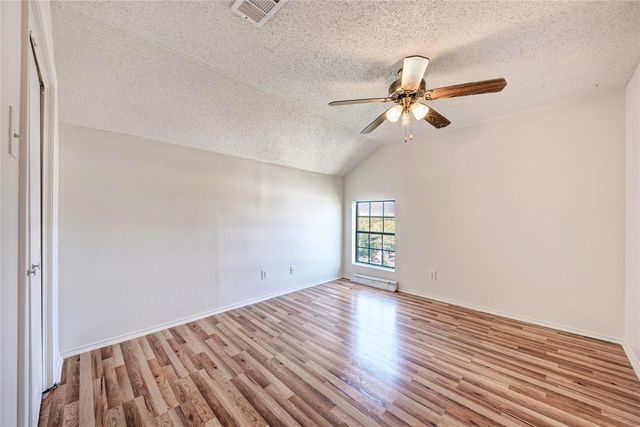 2401 Leon ST 300, Austin, TX 78705