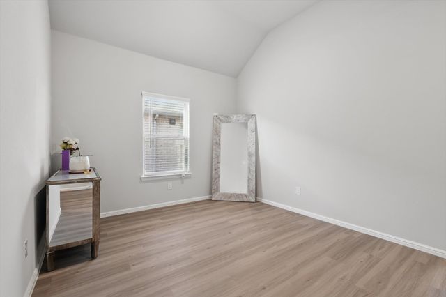 8937 Lantana Meadow Drive, Fort Worth, TX 76131