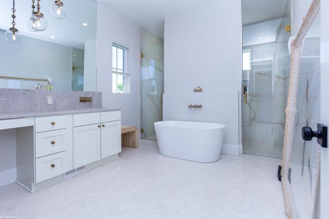 65855 Mound Road, Washington Twp, MI 48095