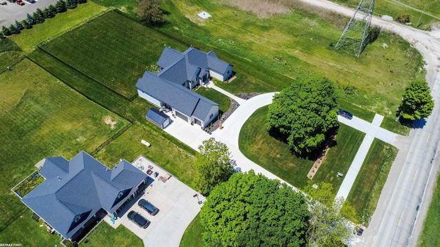 65855 Mound Road, Washington Twp, MI 48095