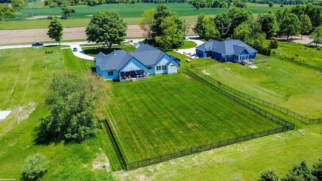 65855 Mound Road, Washington Twp, MI 48095