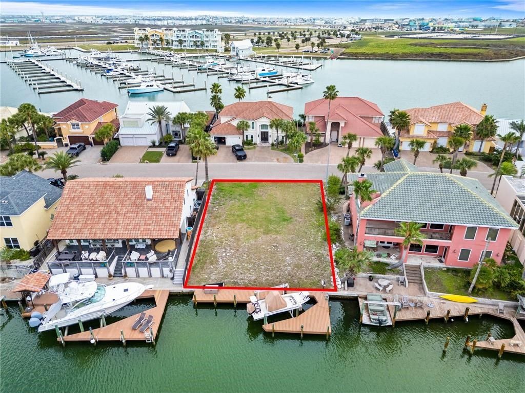 389 Marina Dr, Port Aransas, TX 78373 — exterior