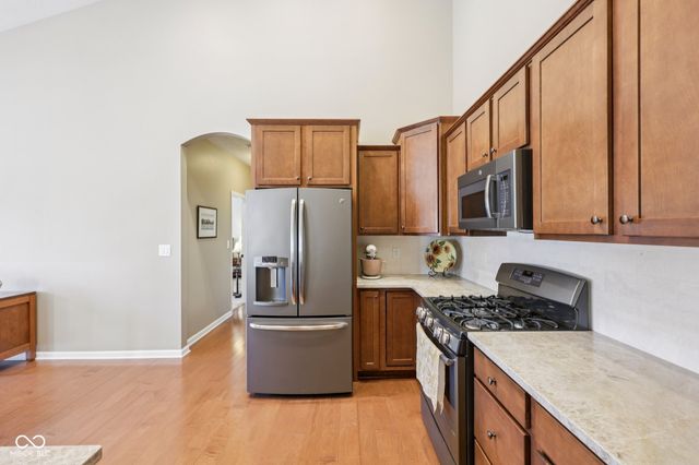 9657 Timber Circle, Mccordsville, IN 46055