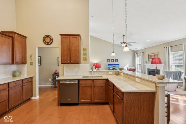 9657 Timber Circle, Mccordsville, IN 46055