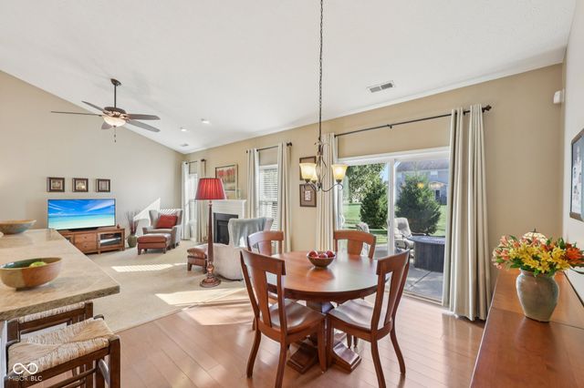 9657 Timber Circle, Mccordsville, IN 46055