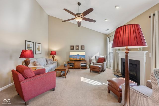 9657 Timber Circle, Mccordsville, IN 46055