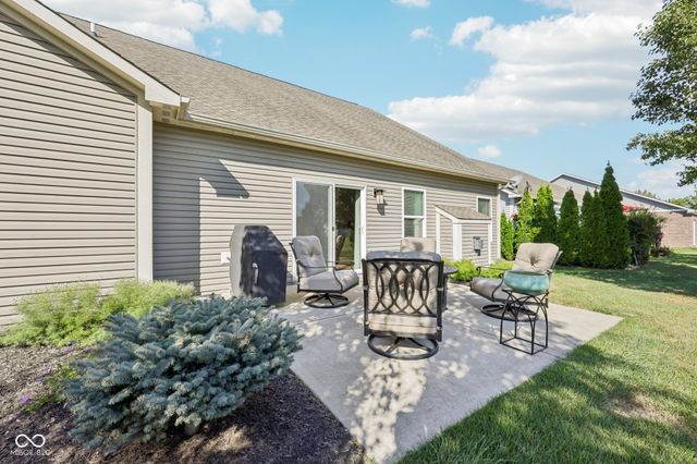 9657 Timber Circle, Mccordsville, IN 46055