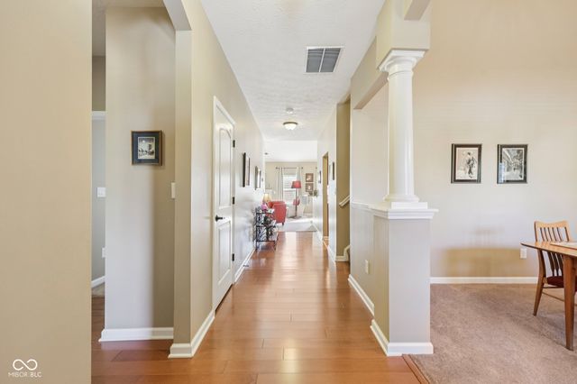 9657 Timber Circle, Mccordsville, IN 46055