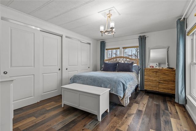 135 North Brayton Road, Tiverton, RI 02878