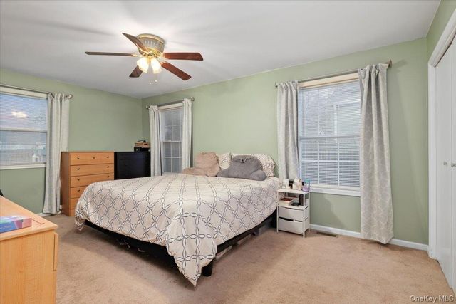 65 Pearl Avenue, Holtsville, NY 11742