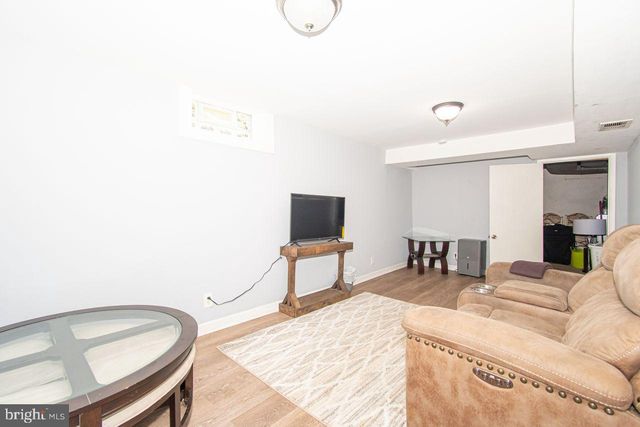 5510 PIONEER DR, Baltimore, MD 21214