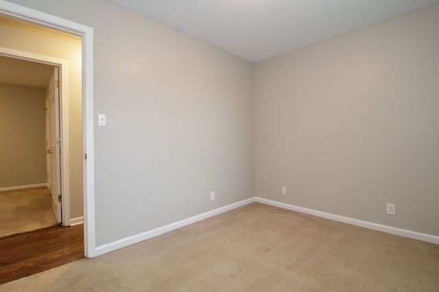 632 Artic Avenue, Oak Grove, KY 42262