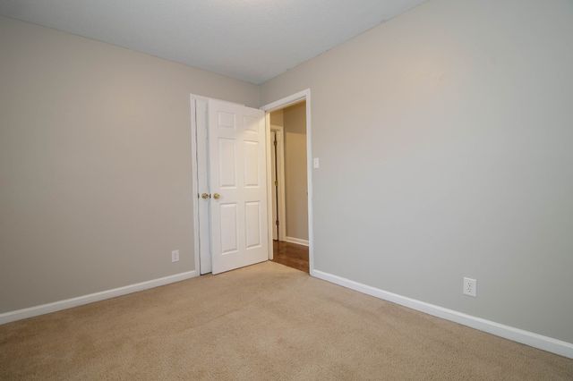 632 Artic Avenue, Oak Grove, KY 42262