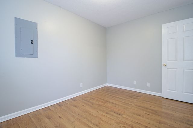 632 Artic Avenue, Oak Grove, KY 42262