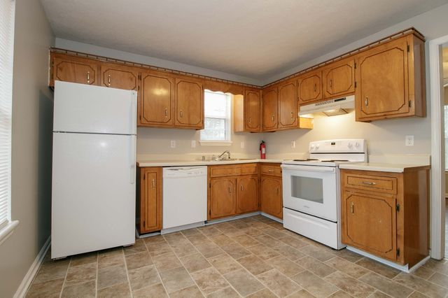 632 Artic Avenue, Oak Grove, KY 42262