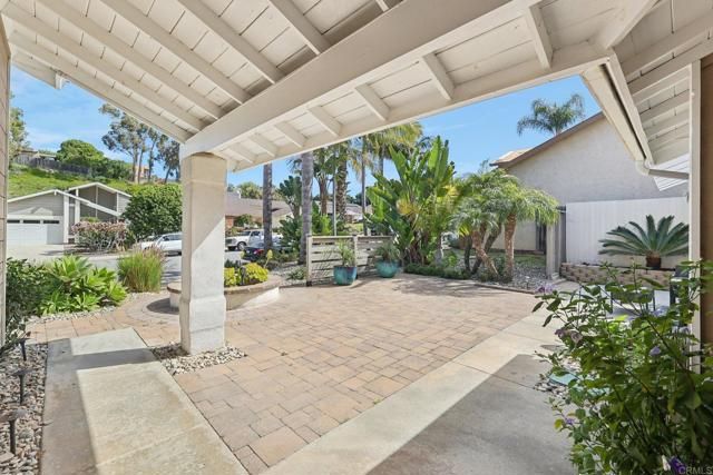 1767 Woodbine Place, Oceanside, CA 92054