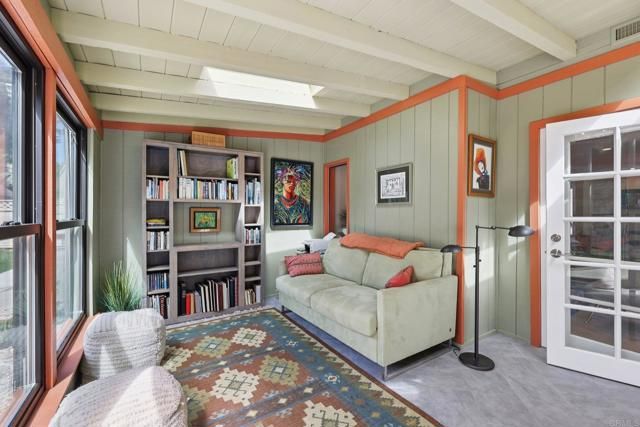 1767 Woodbine Place, Oceanside, CA 92054