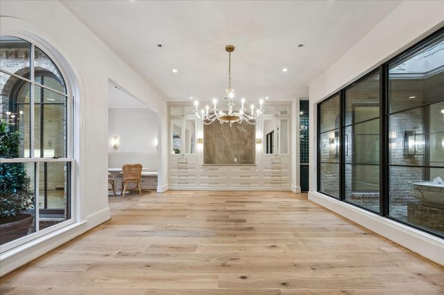 5731 Indian Circle, Houston, TX 77057