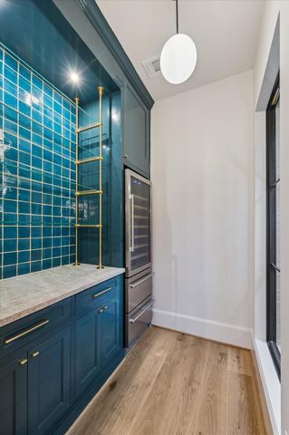 5731 Indian Circle, Houston, TX 77057