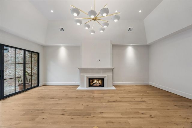 5731 Indian Circle, Houston, TX 77057