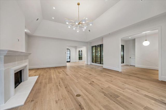 5731 Indian Circle, Houston, TX 77057