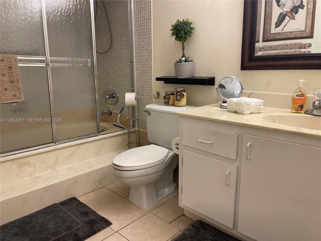 16475 Golf Club Road 309, Weston, FL 33326