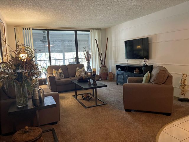16475 Golf Club Road 309, Weston, FL 33326