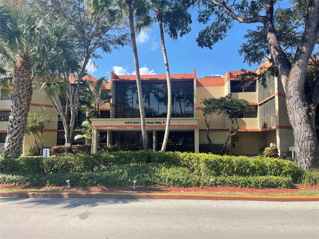 16475 Golf Club Road 309, Weston, FL 33326
