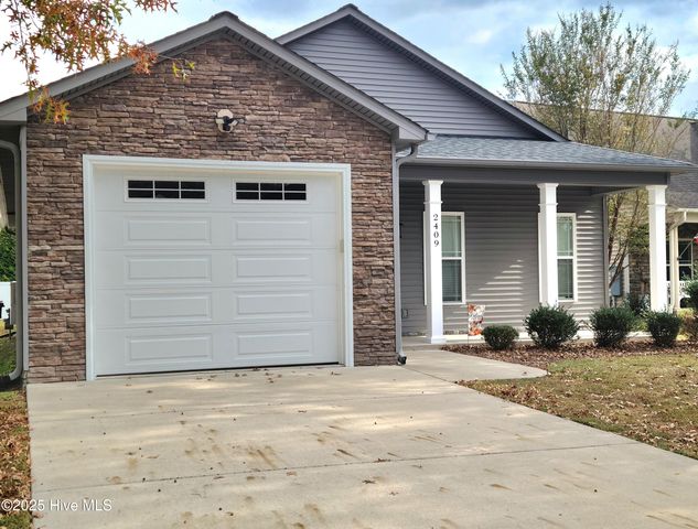 2409 Bray Court, Winterville, NC 28590