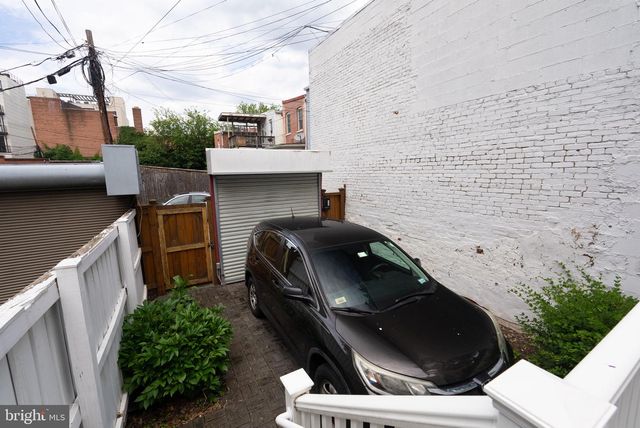 1126 G ST NE, Washington, DC 20002