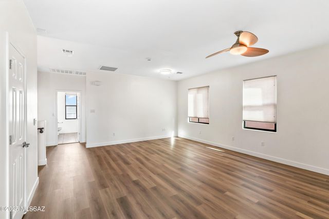 443 E Croydon Park Road, Tucson, AZ 85704