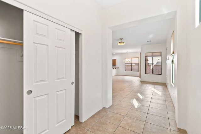 443 E Croydon Park Road, Tucson, AZ 85704