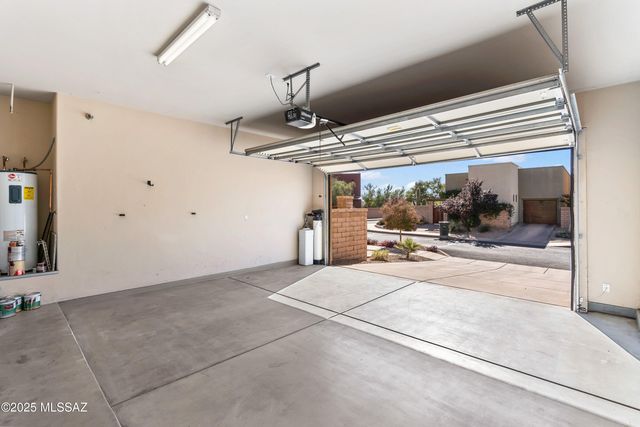 443 E Croydon Park Road, Tucson, AZ 85704