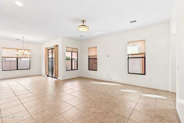 443 E Croydon Park Road, Tucson, AZ 85704