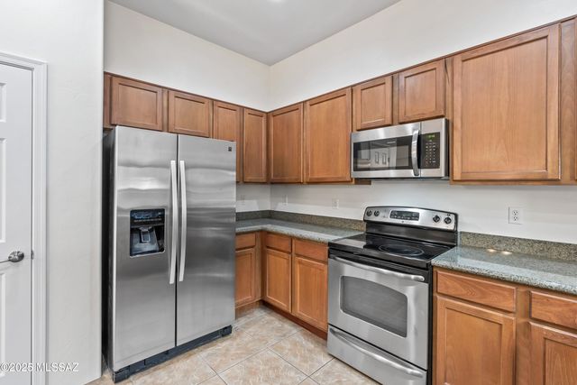 443 E Croydon Park Road, Tucson, AZ 85704