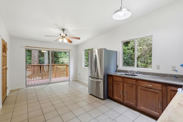 1270 Quarry Road, Felton, CA 95018