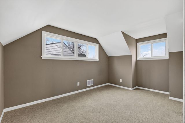 4232 Mayflower Boulevard, Columbus, OH 43213