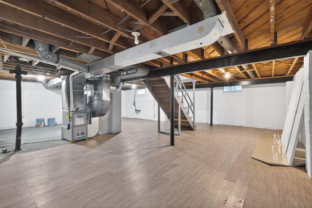 4232 Mayflower Boulevard, Columbus, OH 43213